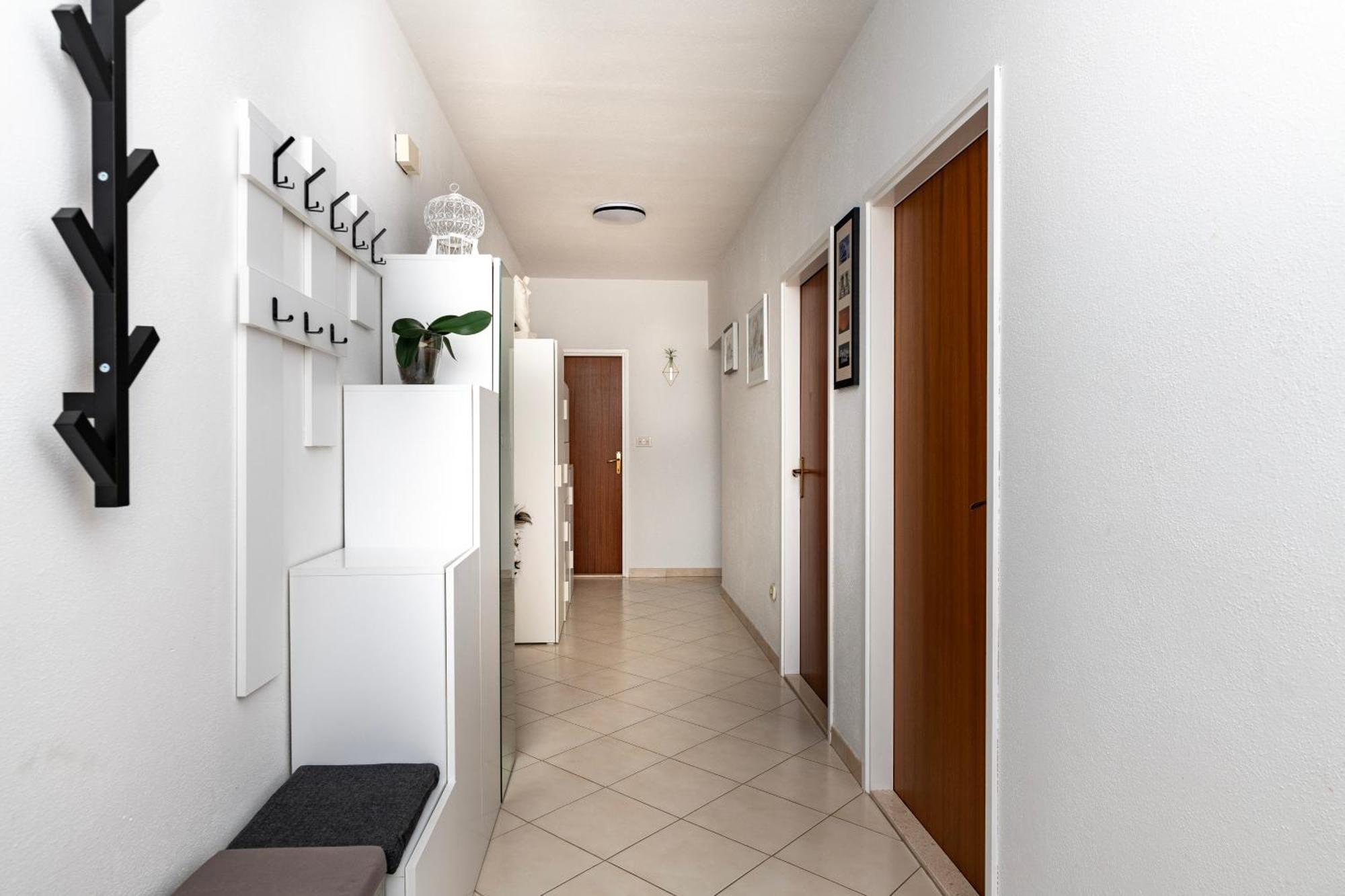 Apartments Bellezza โตรกีร์ ภายนอก รูปภาพ