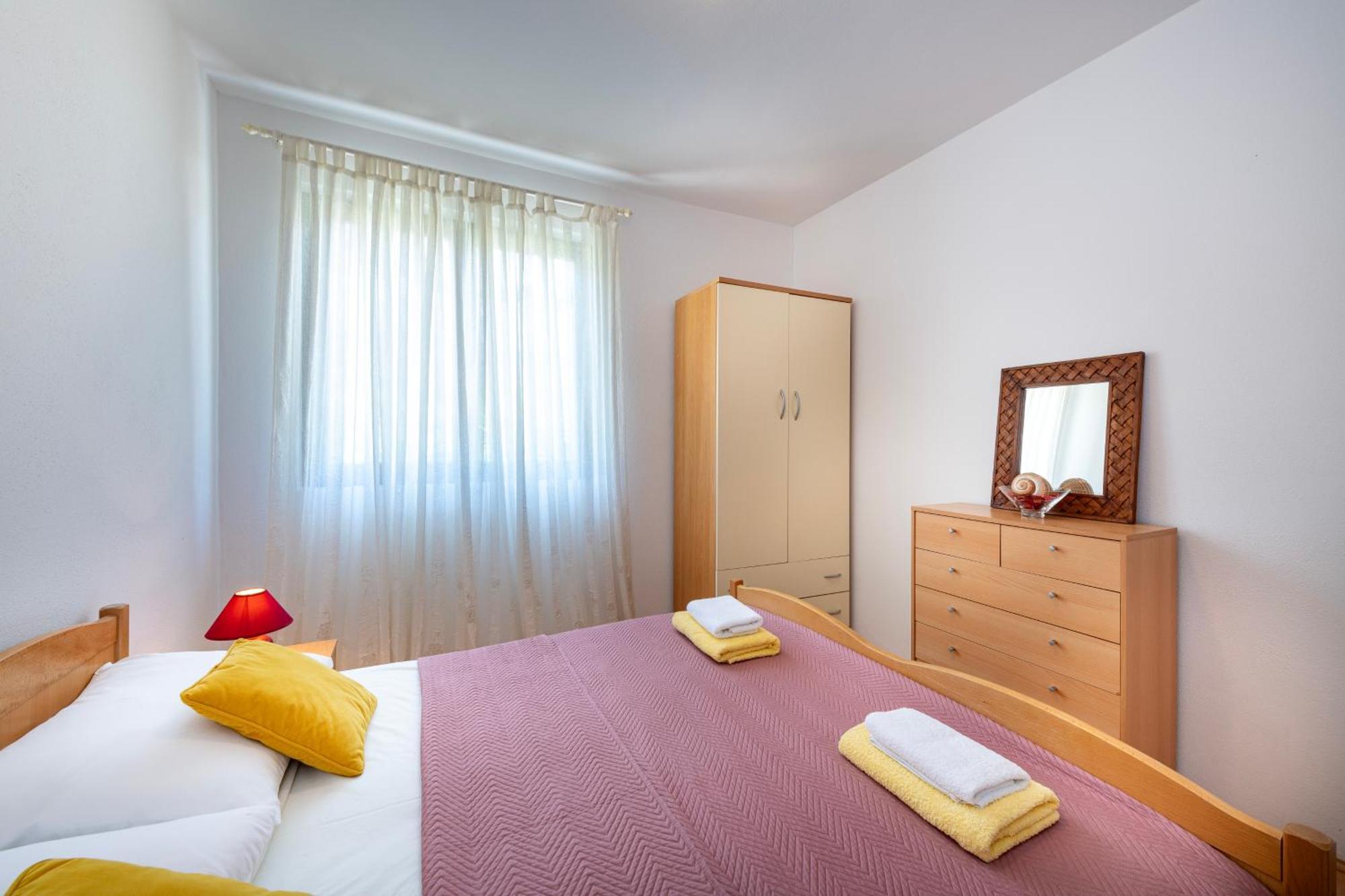 Apartments Bellezza โตรกีร์ ภายนอก รูปภาพ